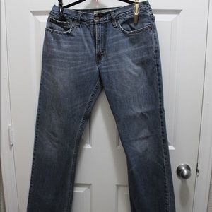 Men’s Levi’s Low Boot Cut Sz 32 X 32